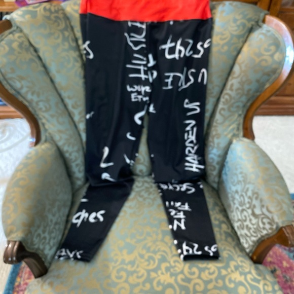 Ladies size large red black and white leggings - Picture 3 of 3